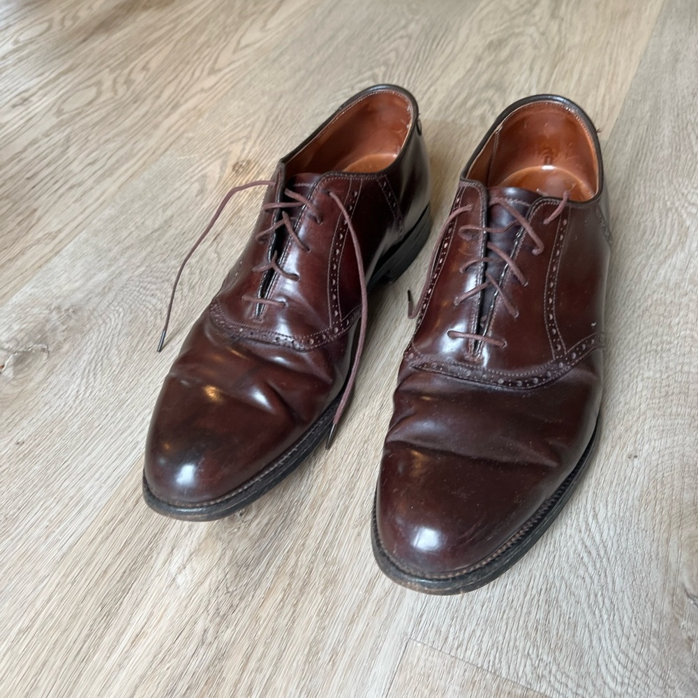 Classic Brown Leather Men's Shoes